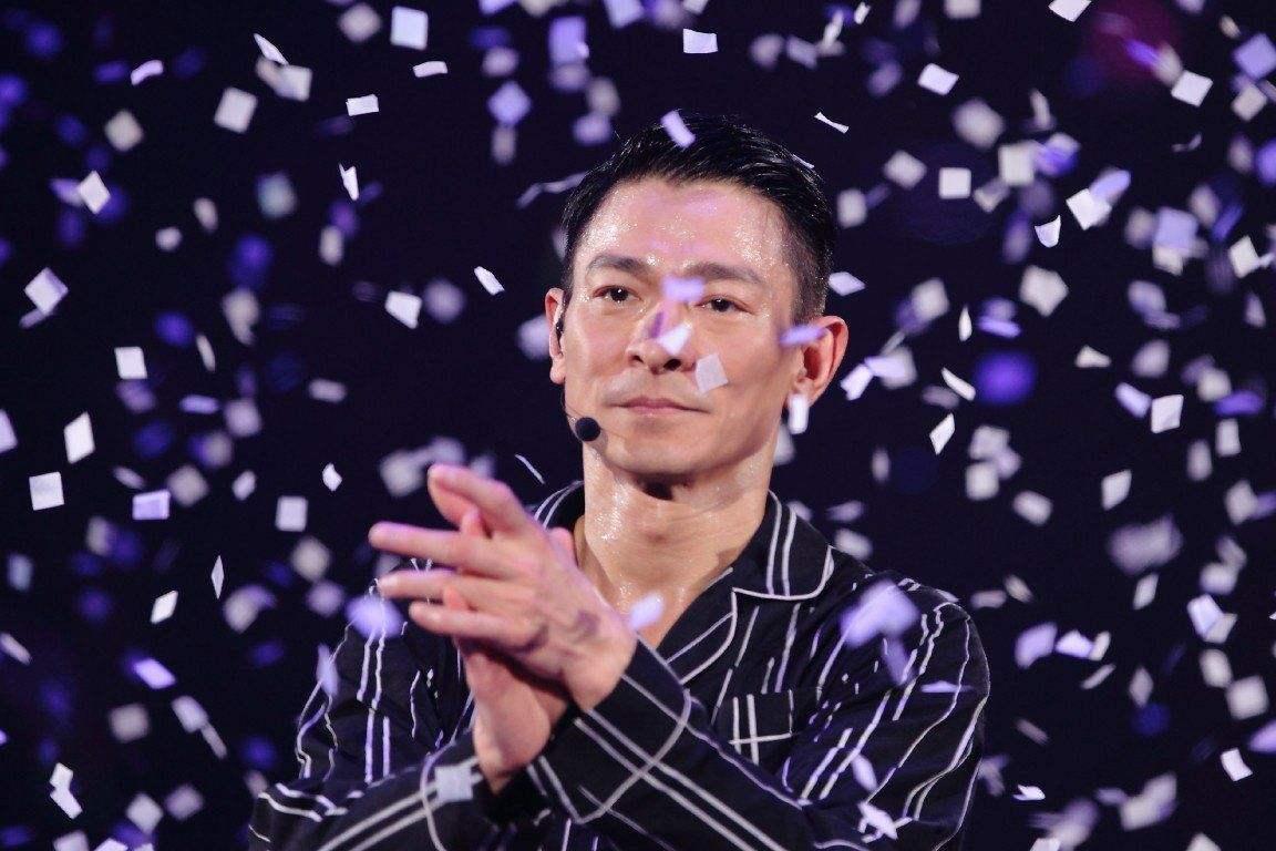刘德华盘骨撕裂伤