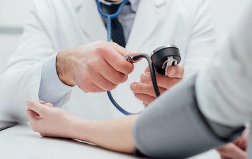 喝了心脏跟肺 吃心脏药加上喝酒的后果 喝了心脏跟肺 吃心脏药加上喝酒的后果